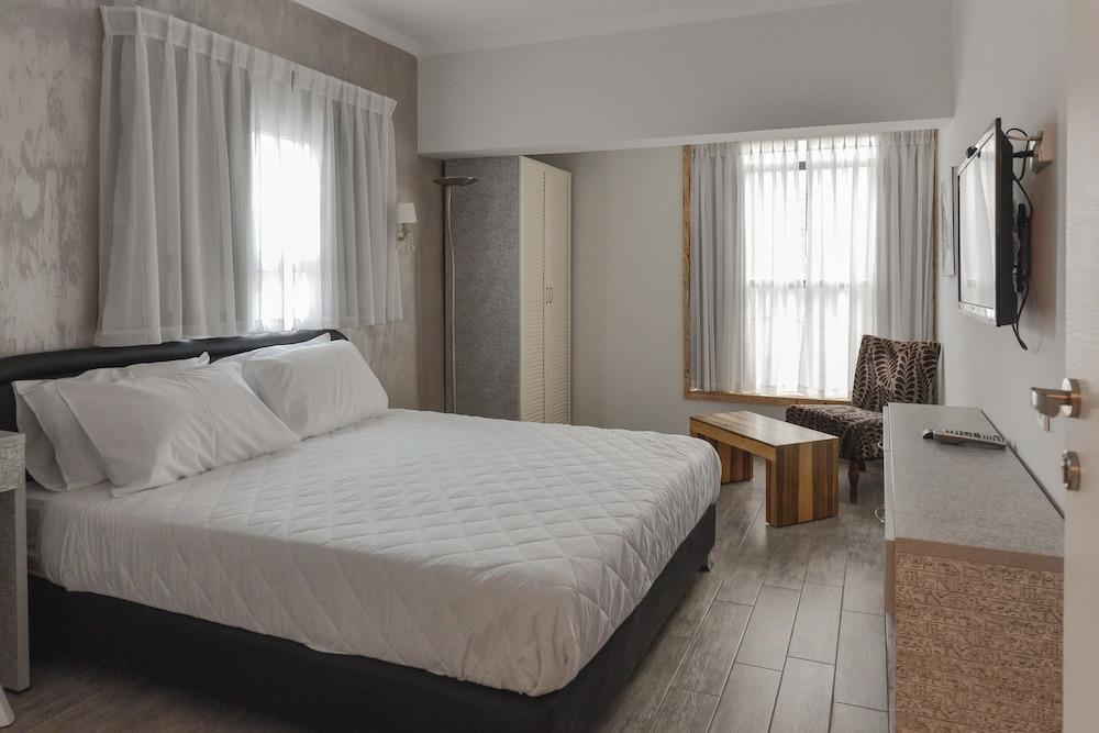 Hotel Alma - Near The Sea Netanya Extérieur photo
