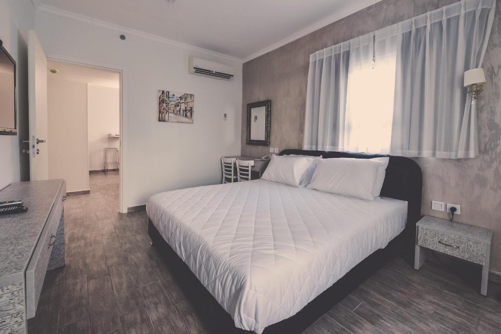 Hotel Alma - Near The Sea Netanya Extérieur photo